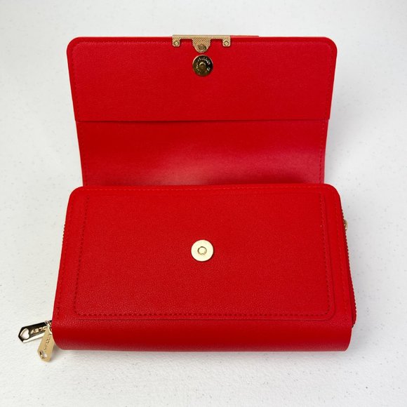 Red Cross Body Wallet - Effortlessly Stylish and Casual - Picture 6 of 6